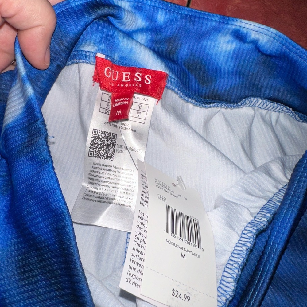 💙⁉️❓GUESS SHORTS - Picture 5 of 5